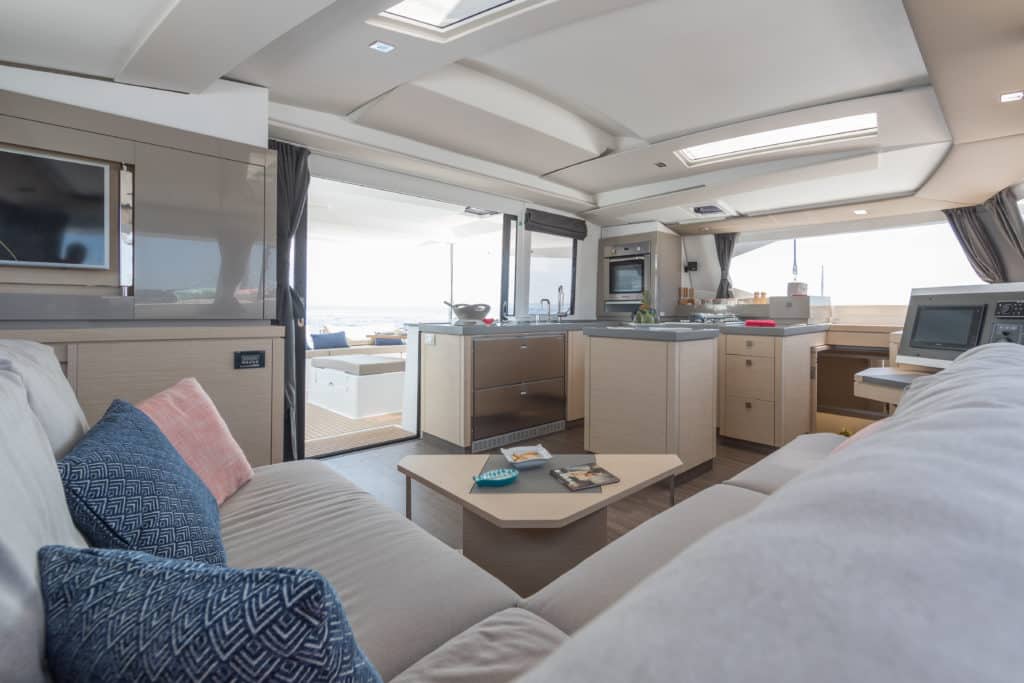 fountaine pajot