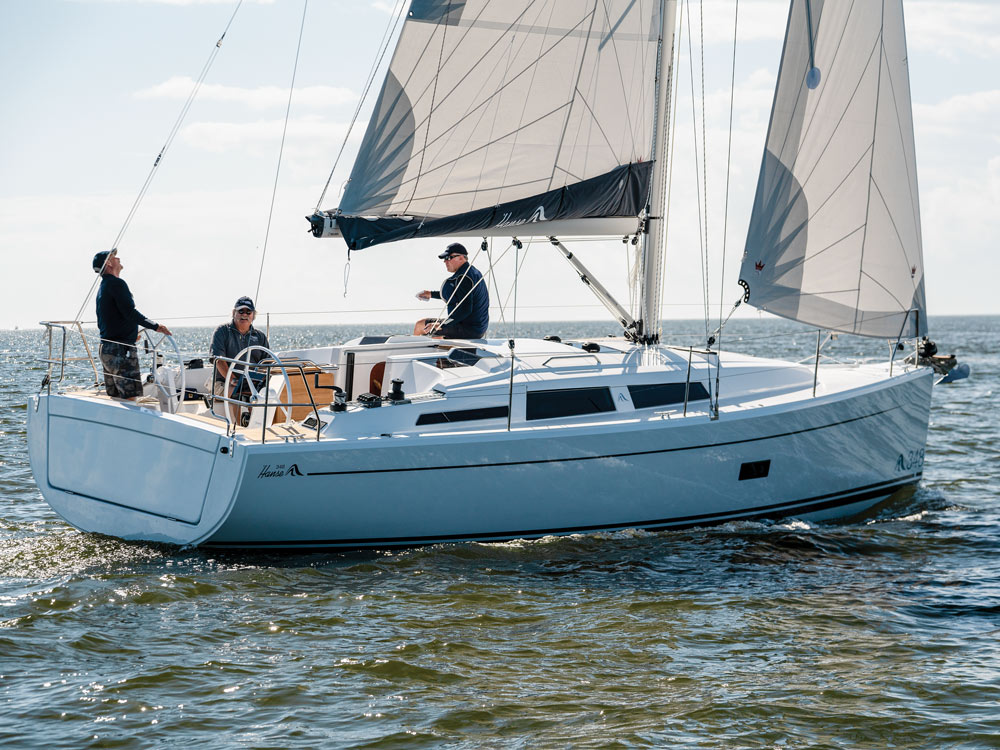 Hanse 348