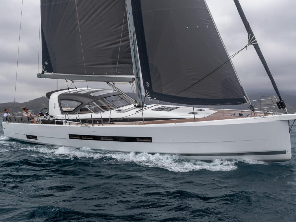 Jeanneau Yachts 55