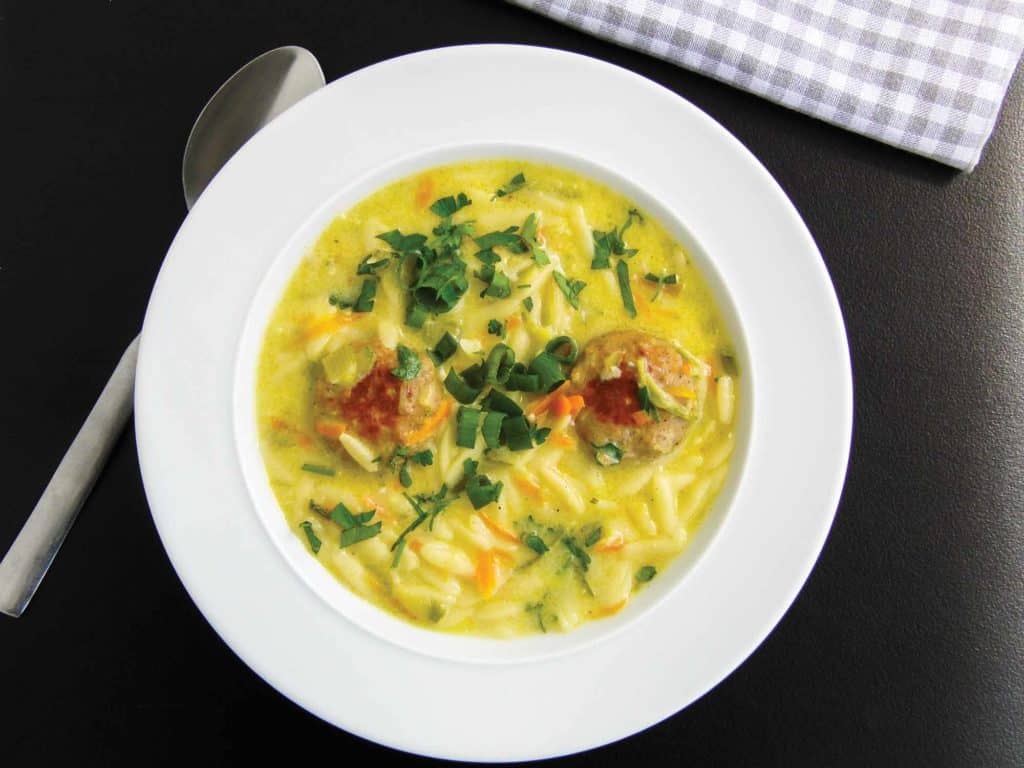 Greek avgolemono soup