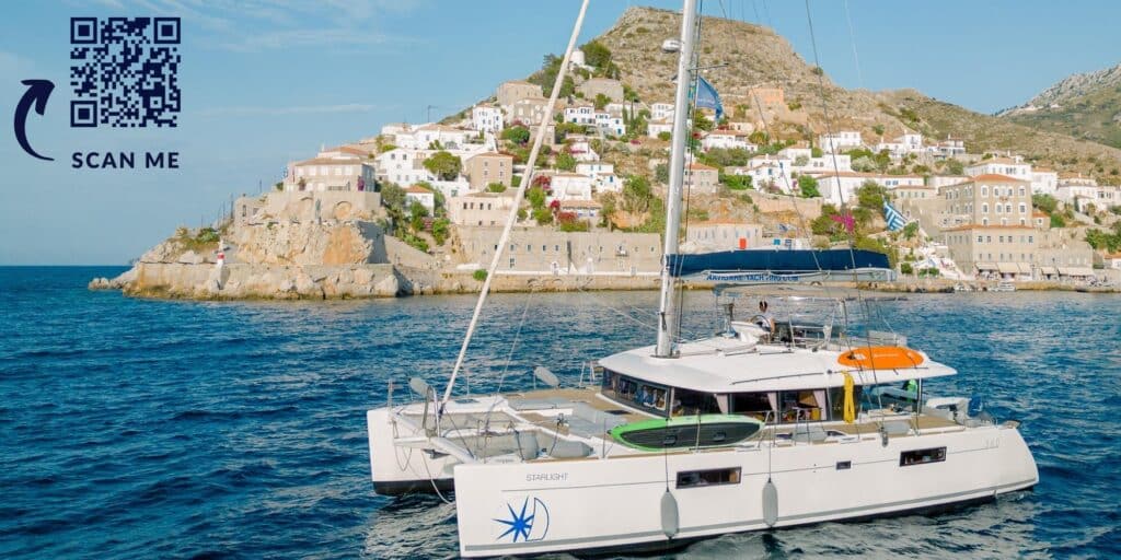 Navigare charter boat in Greece